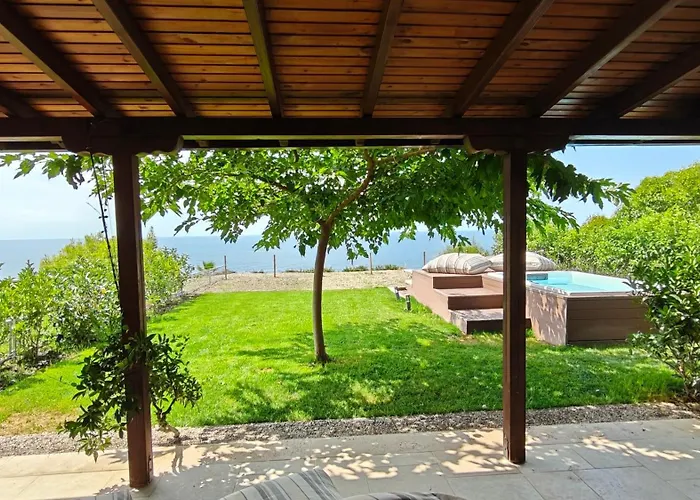 Andy's Place , By Halkidiki Villa