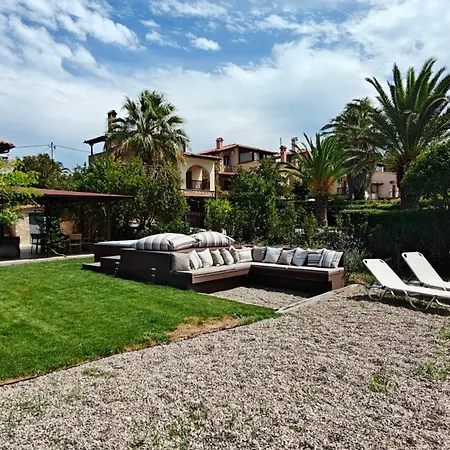 Andy's Place , By Halkidiki Villa