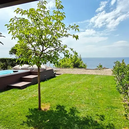 Villa Andy's Place , By Halkidiki Possidi